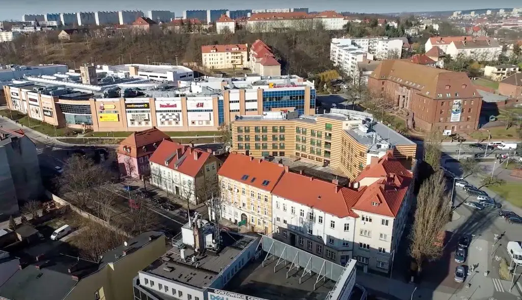 APARTHOTEL działka budowlana z projektem kamienicy