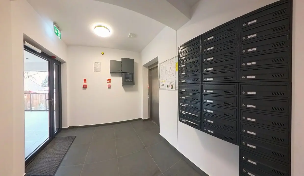 14_IMG_20250412_104048_00_merged_2025-05-15_13-19-03_screenshot