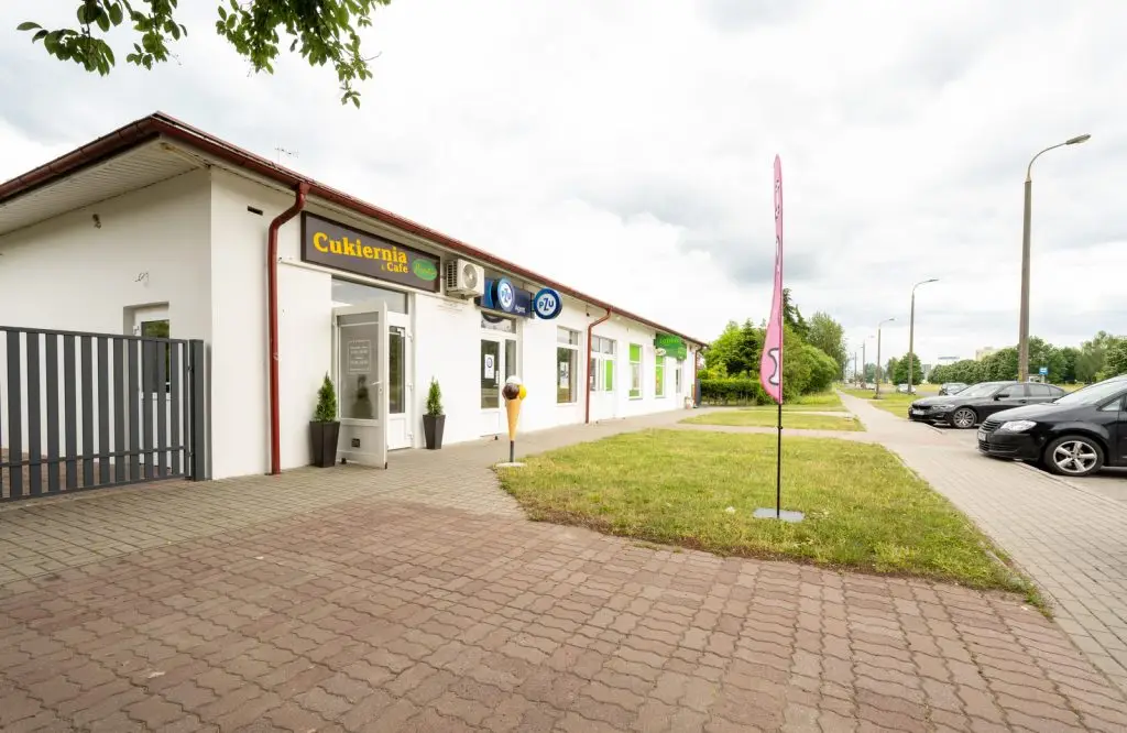 Lokal handlowo-usługowy 70 mkw na wynajem — obok Castoramy