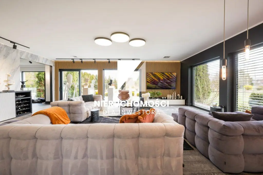 Miejsce definiowane przez światło i przestrzeń